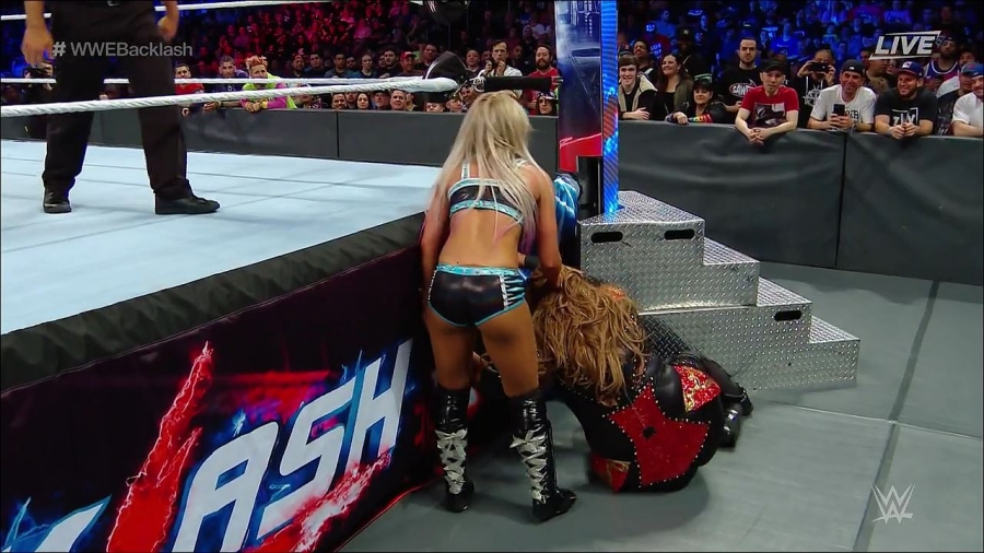 WWE_Backlash_2018_PPV_720p_WEB_h264-HEEL_mp4_002688769.jpg