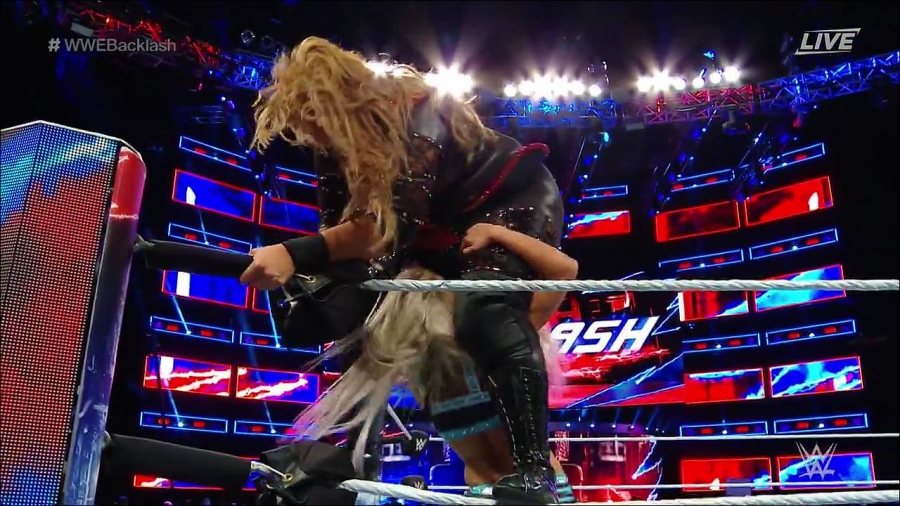 WWE_Backlash_2018_PPV_720p_WEB_h264-HEEL_mp4_002767726.jpg