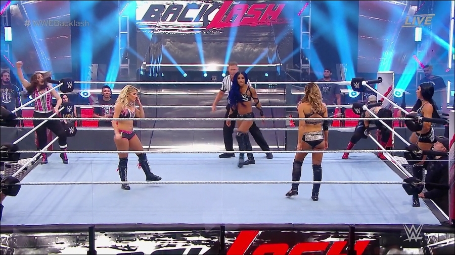 WWE_Backlash_2020_PPV_720p_WEB_h264-HEEL_mp4_000605710.jpg