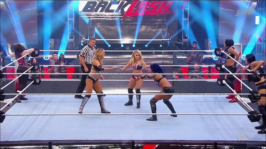 WWE_Backlash_2020_PPV_720p_WEB_h264-HEEL_mp4_000612810.jpg