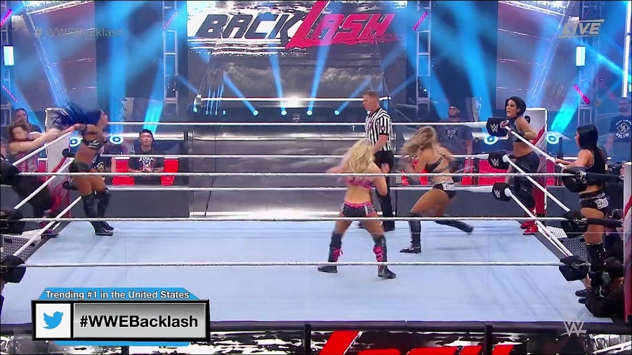 WWE_Backlash_2020_PPV_720p_WEB_h264-HEEL_mp4_000696244.jpg