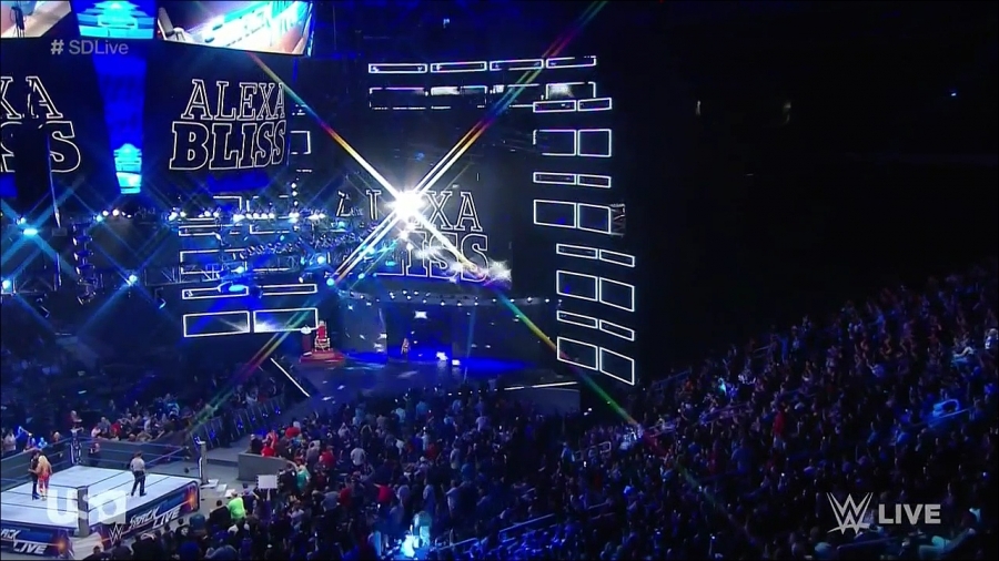 WWE_SmackDown_Live_2019_09_10_720p_HDTV_x264-NWCHD_mp4_001886319.jpg