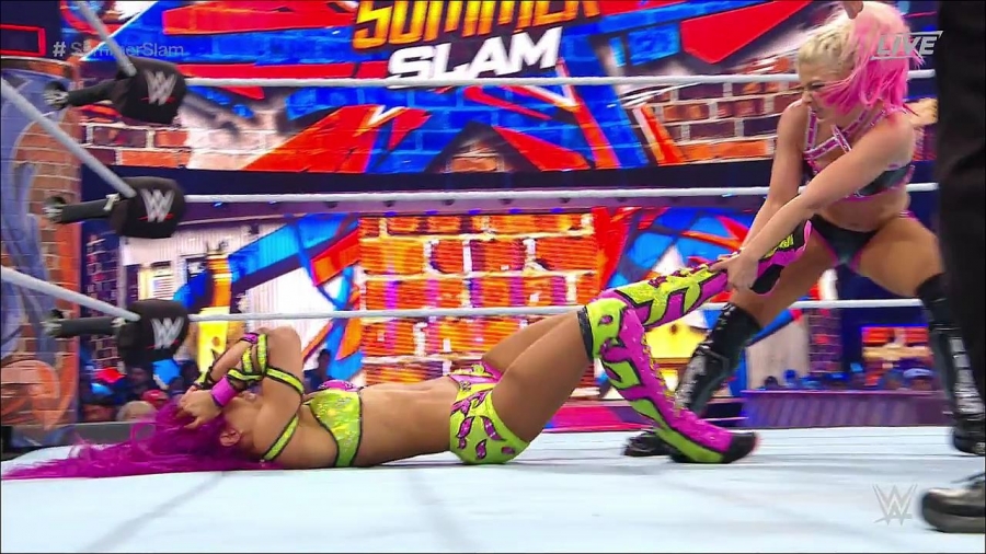 WWE_SummerSlam_2017_PPV_720p_WEB_h264-HEEL_mp4_004675889.jpg