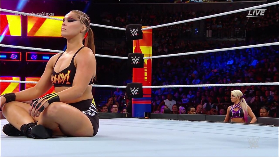 WWE_SummerSlam_2018_PPV_720p_WEB_h264-HEEL_mp4_012749483.jpg