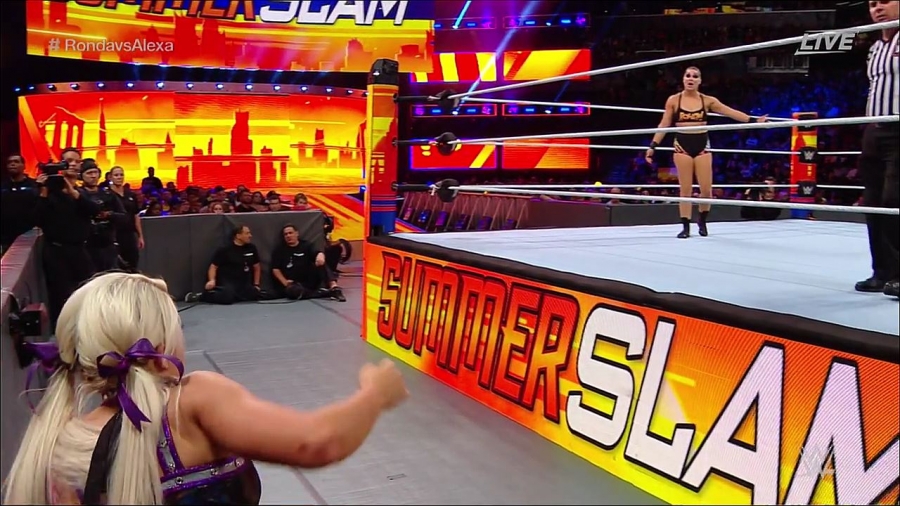 WWE_SummerSlam_2018_PPV_720p_WEB_h264-HEEL_mp4_012811413.jpg