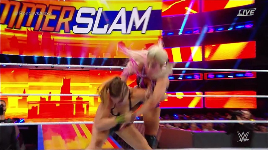 WWE_SummerSlam_2018_PPV_720p_WEB_h264-HEEL_mp4_012846571.jpg