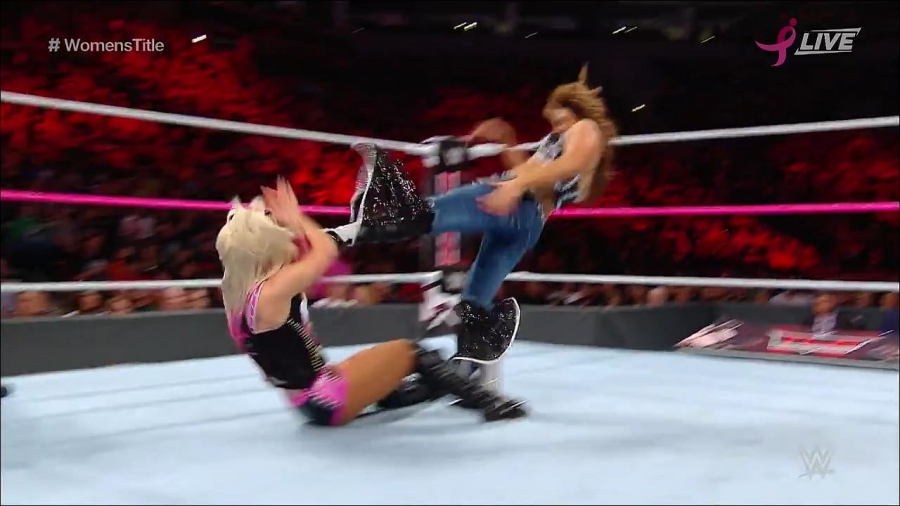 WWE_TLC_2017_PPV_720p_WEB_h264-HEEL_mp4_003115913.jpg