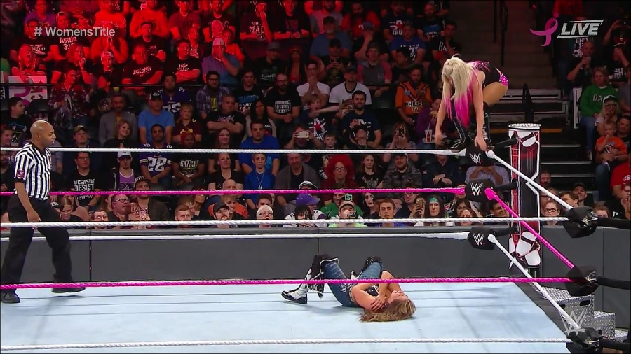 WWE_TLC_2017_PPV_720p_WEB_h264-HEEL_mp4_003582598.jpg