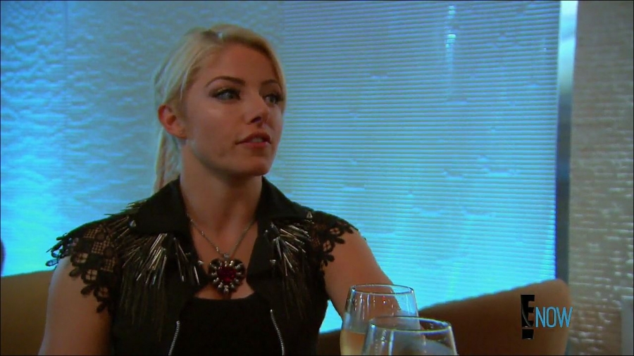 total_divas_s07e08_720p_web_x264-tbs_mkv_002157687.jpg