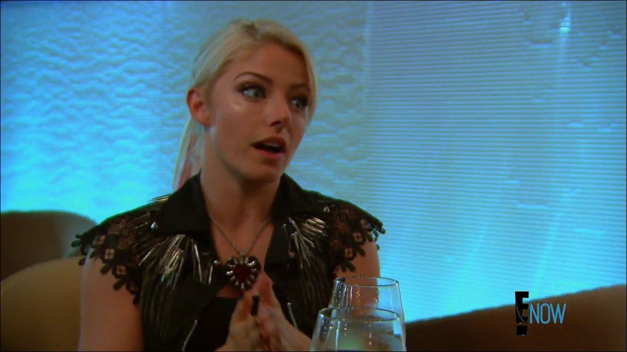 total_divas_s07e08_720p_web_x264-tbs_mkv_002163151.jpg