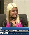 Alexa_Bliss_Fox_28_Interview_mp4_20170423_234342_987.jpg