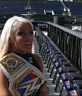 WWE_24_S01E14_WrestleMania_Orlando_720p_WEB_h264-HEEL_mp4_000736807.jpg