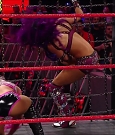 WWE_Elimination_Chamber_2018_PPV_720p_WEB_h264-HEEL_mp4_002573982.jpg