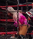 WWE_Elimination_Chamber_2018_PPV_720p_WEB_h264-HEEL_mp4_002599690.jpg