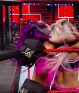 WWE_Elimination_Chamber_2018_PPV_720p_WEB_h264-HEEL_mp4_002662396.jpg