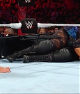 WWE_Extreme_Rules_2018_PPV_720p_WEB_h264-HEEL_mp4_008693461.jpg