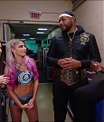 WWE_Extreme_Rules_2019_PPV_720p_WEB_h264-HEEL_mp4_004671547.jpg