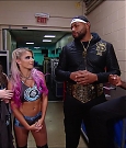 WWE_Extreme_Rules_2019_PPV_720p_WEB_h264-HEEL_mp4_004672214.jpg