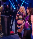 WWE_Friday_Night_SmackDown_2020_06_12_720p_HDTV_x264-NWCHD_mp4_004019186.jpg