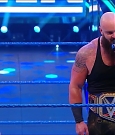 WWE_Friday_Night_SmackDown_2020_08_14_720p_HDTV_x264-NWCHD_mp4_004743211.jpg