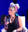 WWE_Friday_Night_SmackDown_2020_09_18_720p_HDTV_x264-NWCHD_mp4_001439372.jpg