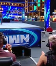 WWE_Friday_Night_SmackDown_2020_09_18_720p_HDTV_x264-NWCHD_mp4_002223490.jpg