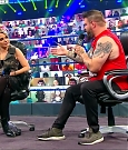 WWE_Friday_Night_SmackDown_2020_10_02_720p_HDTV_x264-Star_mkv_002769839.jpg