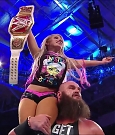 WWE_Mixed_Match_Challenge_S01E08_720p_WEB_h264-HEEL_mp4_001099698.jpg