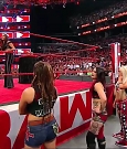 WWE_Monday_Night_RAW_08_20_18_720p_WEB-WDTeam_mp4_004821837.jpg