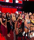 WWE_Monday_Night_RAW_2018_07_23_720p_HDTV_x264-KYR_mkv_000264611.jpg