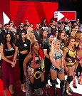 WWE_Monday_Night_RAW_2018_07_23_720p_HDTV_x264-KYR_mkv_000313298.jpg