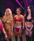 WWE_Monday_Night_Raw_2017_11_20_720p_HDTV_x264-NWCHD_mp4_005179263.jpg
