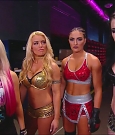 WWE_Monday_Night_Raw_2017_11_20_720p_HDTV_x264-NWCHD_mp4_005191826.jpg