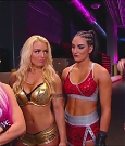 WWE_Monday_Night_Raw_2017_11_20_720p_HDTV_x264-NWCHD_mp4_005201743.jpg