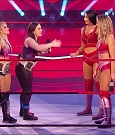 WWE_Monday_Night_Raw_2020_05_25_720p_HDTV_x264-NWCHD_mp4_002395326.jpg