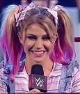 WWE_Monday_Night_Raw_2020_10_26_720p_HDTV_x264-NWCHD_mp4_007092594.jpg
