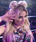 WWE_Monday_Night_Raw_2022_05_16_720p_HDTV_x264-NWCHD_mp4_004399334.jpg
