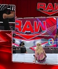 WWE_Monday_Night_Raw_2022_05_16_720p_HDTV_x264-NWCHD_mp4_004640808.jpg