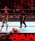 WWE_RAW_2017_07_10_720p_HDTV_x264-Ebi_mp4_003379808.jpg