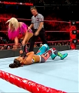 WWE_RAW_2017_07_17_720p_HDTV_x264_mp4_001351479.jpg