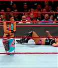 WWE_RAW_2017_07_17_720p_HDTV_x264_mp4_001393375.jpg