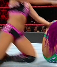 WWE_RAW_2017_08_28_720p_WEB_h264-HEEL_mp4_007255369.jpg