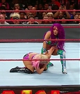 WWE_RAW_2017_08_28_720p_WEB_h264-HEEL_mp4_007293341.jpg