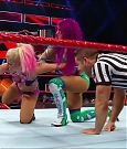 WWE_RAW_2017_08_28_720p_WEB_h264-HEEL_mp4_007297243.jpg