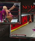 WWE_RAW_2017_08_28_720p_WEB_h264-HEEL_mp4_007424372.jpg