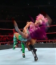 WWE_RAW_2017_08_28_720p_WEB_h264-HEEL_mp4_007436368.jpg