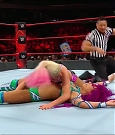 WWE_RAW_2017_08_28_720p_WEB_h264-HEEL_mp4_007441394.jpg