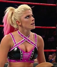 WWE_RAW_2017_08_28_720p_WEB_h264-HEEL_mp4_007453097.jpg