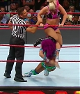 WWE_RAW_2017_08_28_720p_WEB_h264-HEEL_mp4_007487306.jpg