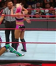 WWE_RAW_2017_08_28_720p_WEB_h264-HEEL_mp4_007500168.jpg